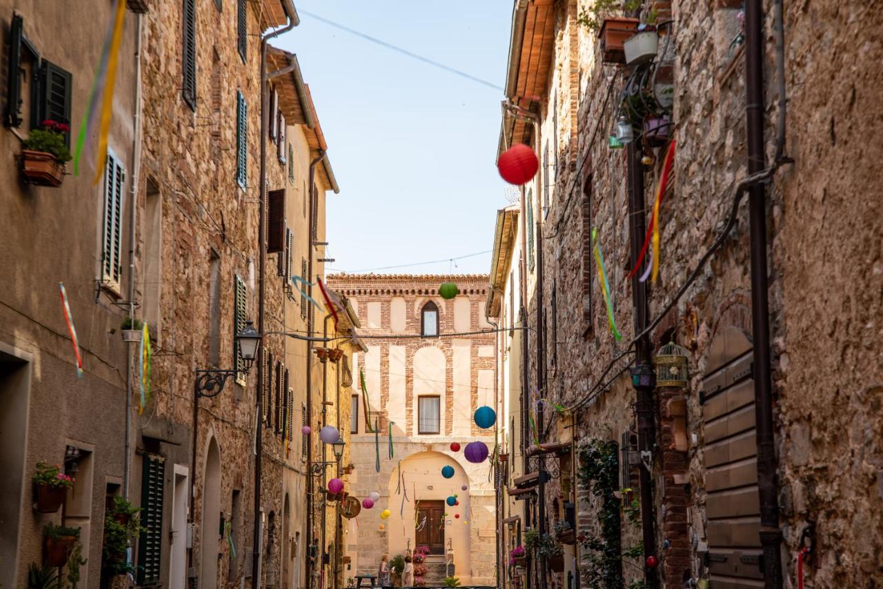 Borgo Di Caldana Accoglienza Turistica Diffusa Buitenkant foto