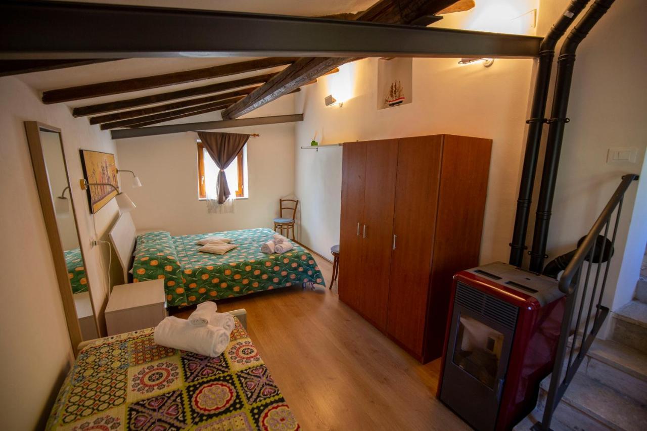 Borgo Di Caldana Accoglienza Turistica Diffusa Buitenkant foto
