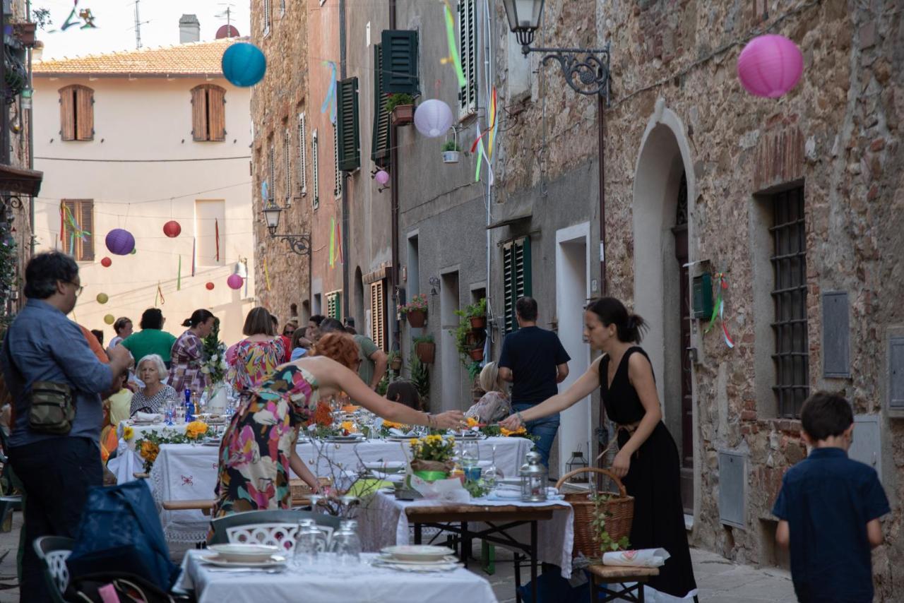 Borgo Di Caldana Accoglienza Turistica Diffusa Buitenkant foto