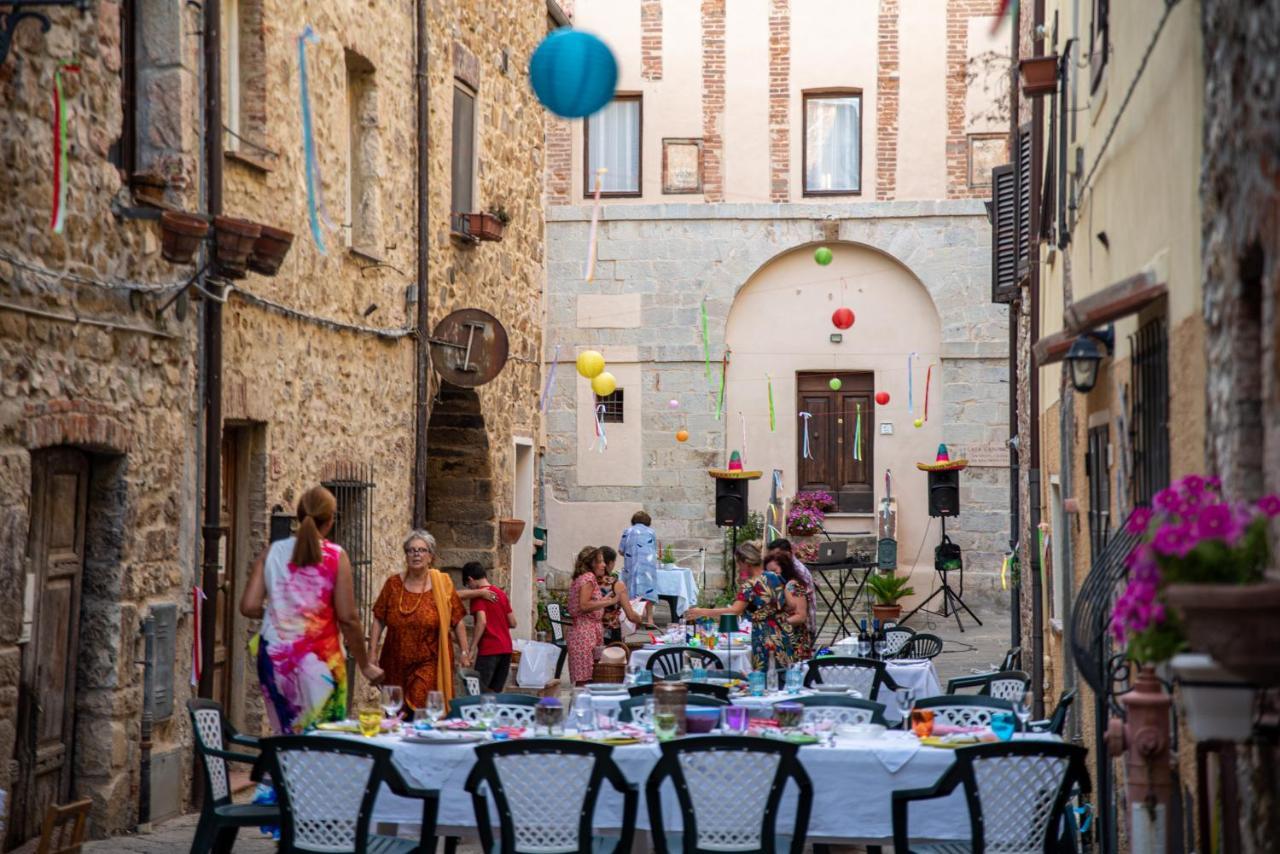 Borgo Di Caldana Accoglienza Turistica Diffusa Buitenkant foto