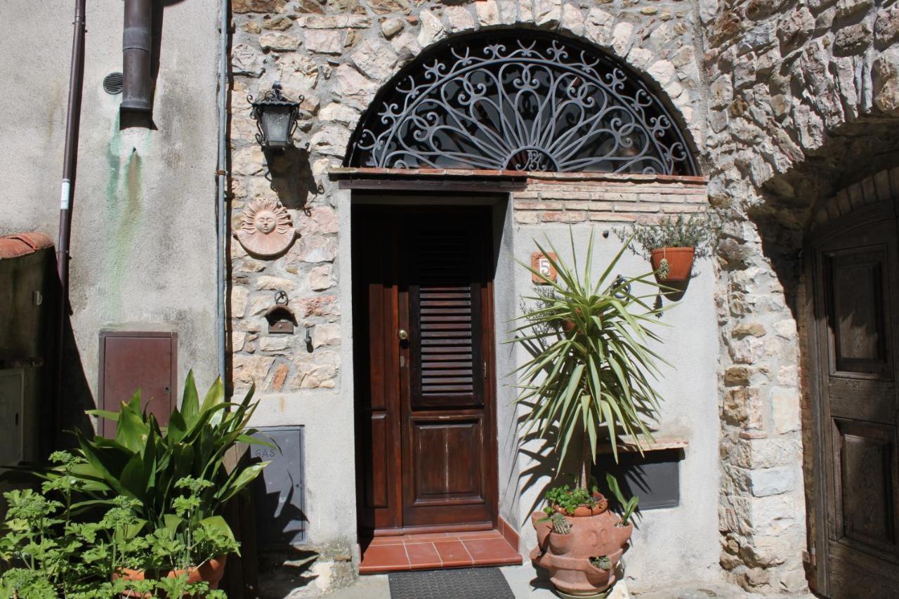 Borgo Di Caldana Accoglienza Turistica Diffusa Buitenkant foto